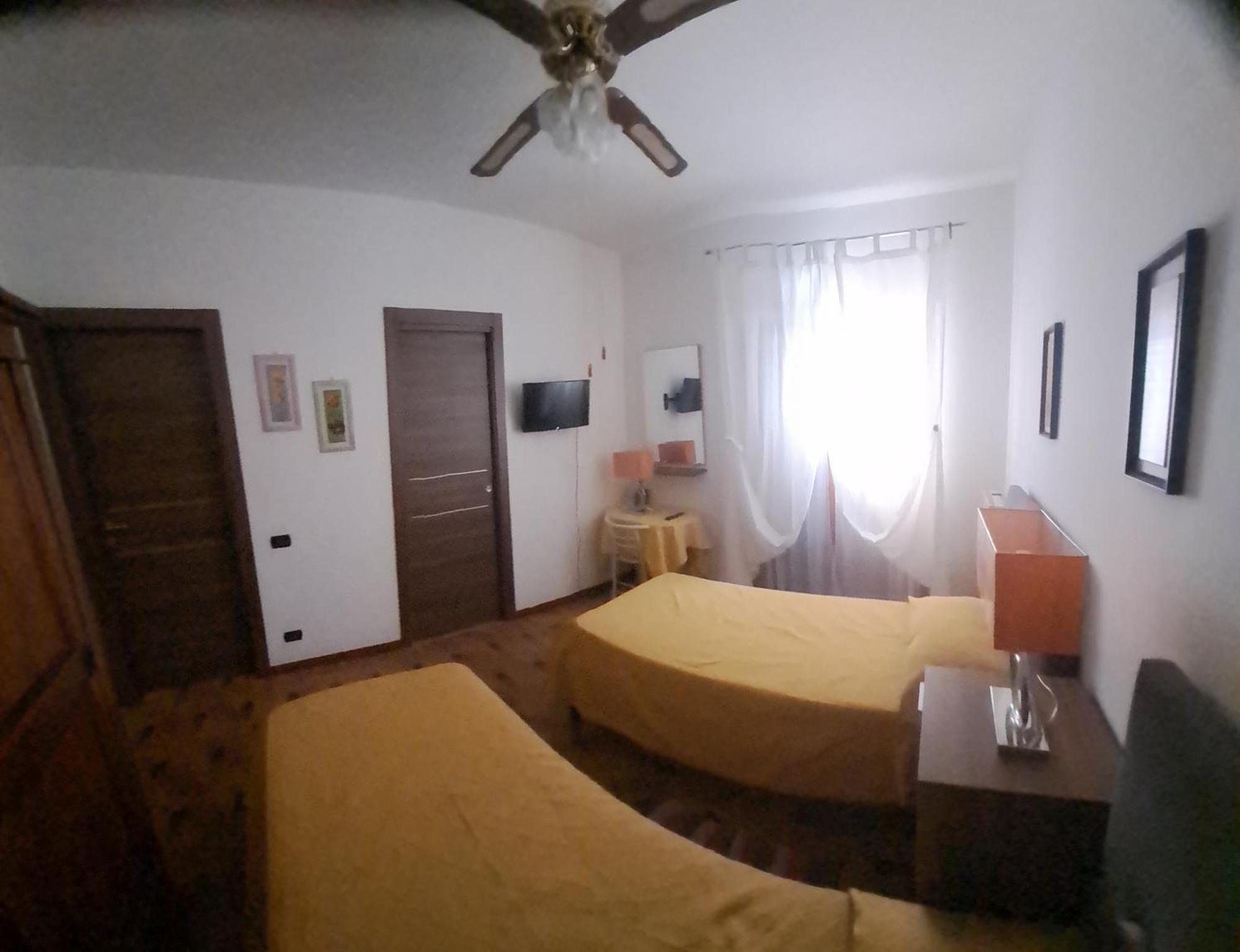 Room Grigra Ancona Exterior photo