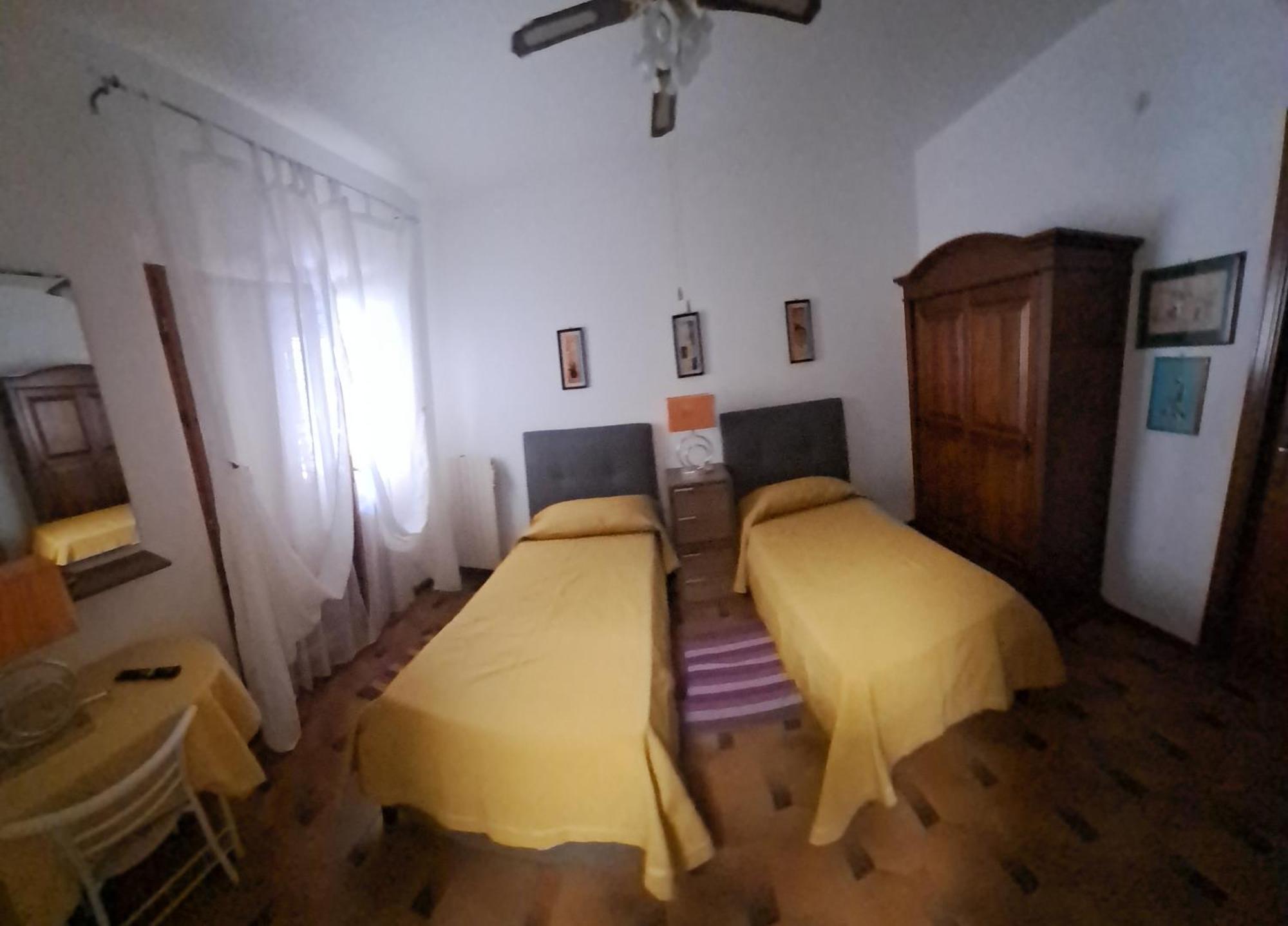 Room Grigra Ancona Exterior photo